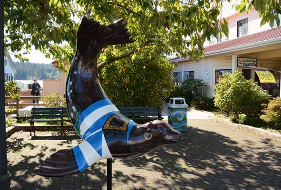 "Dancing with Sea Lions" Sculptures