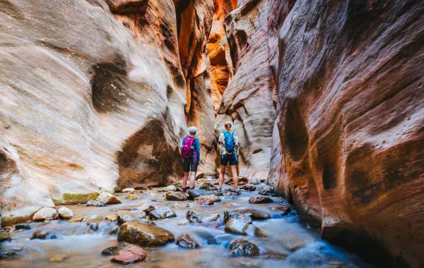 Hiking Kanarra Falls Slot Canyon, Kanarraville, Utah