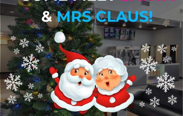 Cedar Fun Center: Santa & Mrs Claus