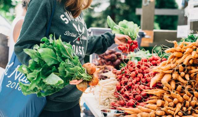 Sechelt Farmers' & Artisans' Market