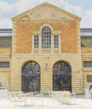 September in Lincoln – make the most of the late summer sun and autumn ambience