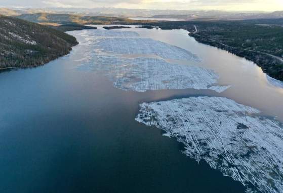 Melting Ice on shadow mountain reservoir in grand lake colorado