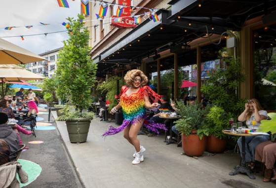 Poison Waters & Friends Drag Brunch