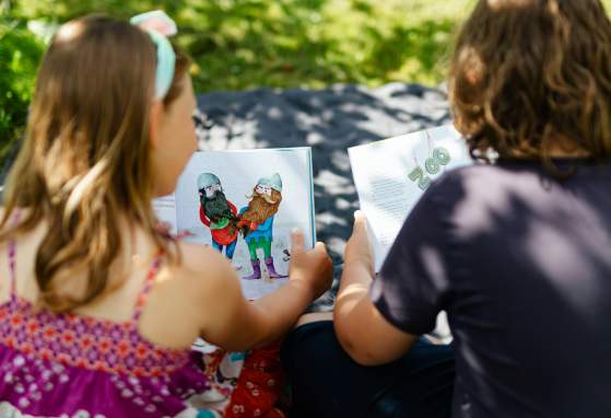 Outdoor Summer Stories and Crafts