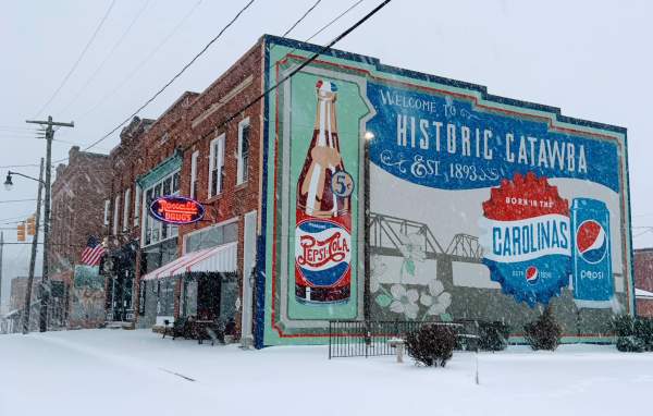 Welcome to Historic Catawba – Pepsi Mural