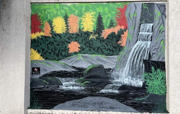 Linville Falls, Mural