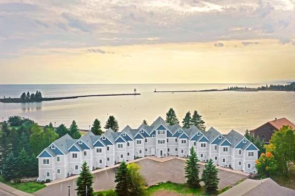 20% off your vacation steps from the Grand Marais Harbor!