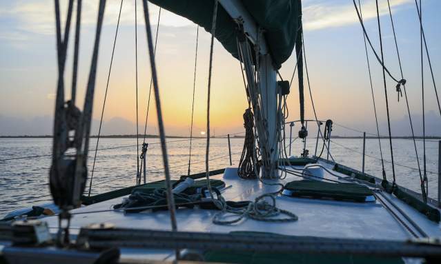 No Le Hace Sailing Adventures