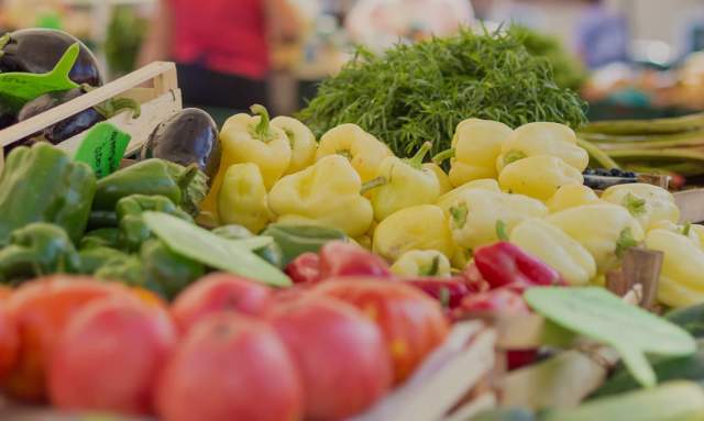 Fresh colorful vegetables displayed at a Pennsylvania farmers market
