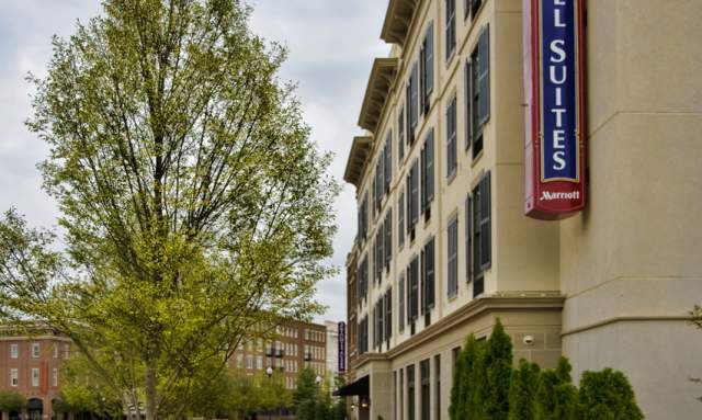 Springhill Suites - Village of Providence