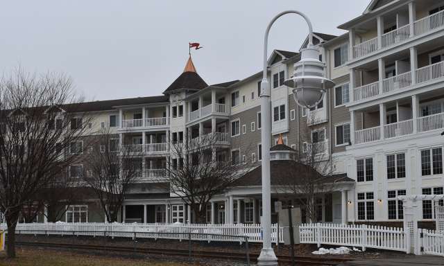 Harbor Hotel