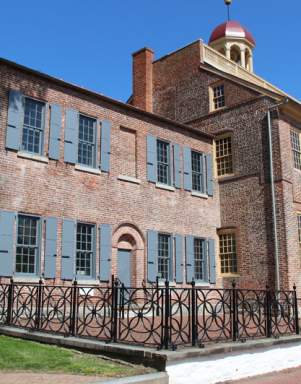 New Castle Court House Museum