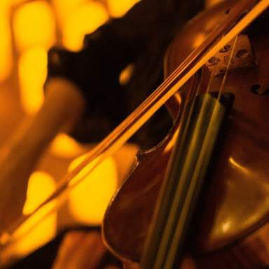 Candlelight: Queen vs. ABBA