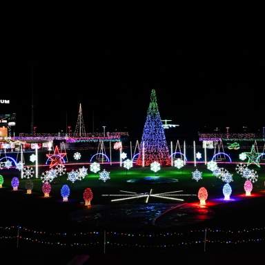 Fayetteville Holiday Lights