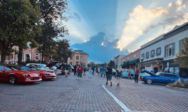 Hot August Night Benefit Car Show
