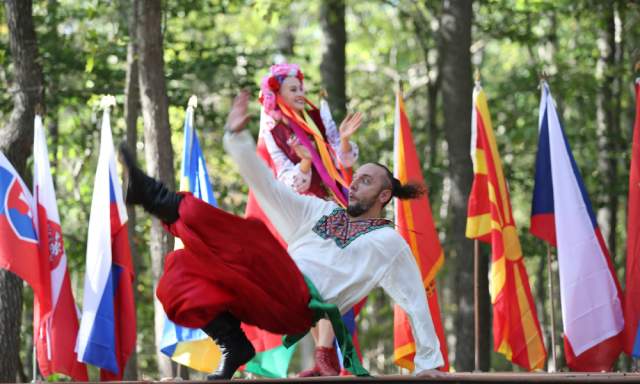 Kozak Ukrainian Dancers