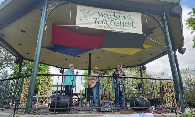 Annual Woodstock Folk Festival