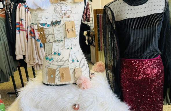 Ruffles and Rust Expo