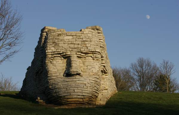 Stone statue of Wyandot leader, Leatherlips.