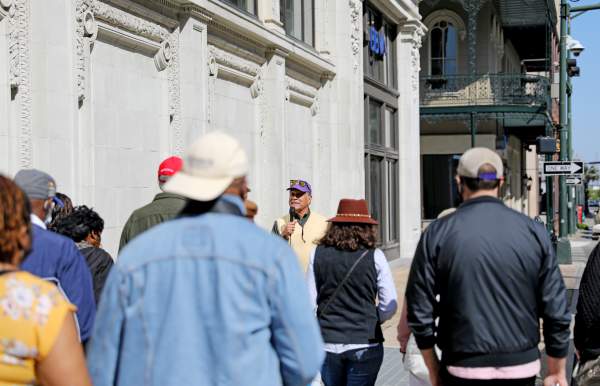 Visit Mobile Celebrates the Return of Free Walking Tours in April