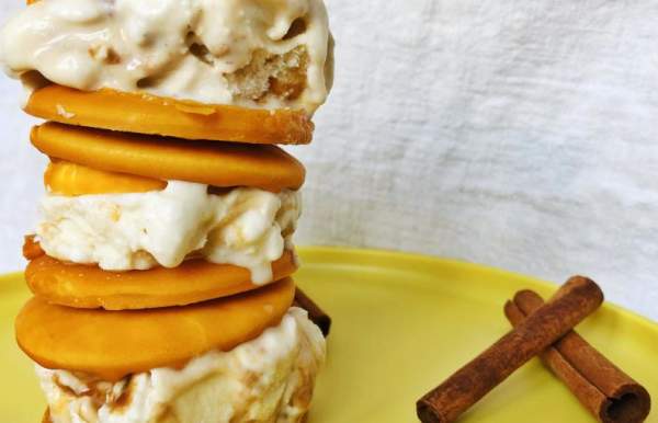 Stack of Moonpies and alternating ice cream scoops