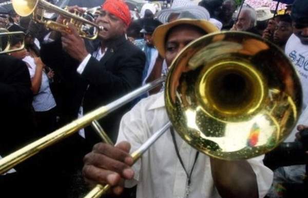brass band, close up of a trombone player
