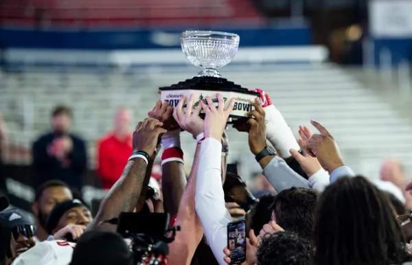 68 Ventures Bowl Game