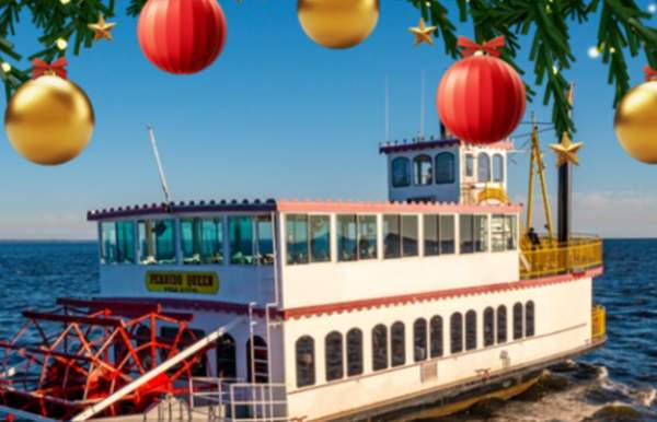 Happy Holiday Cruises 🎅