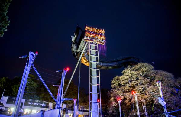 Oblivion - rides in the dark for Scarefest