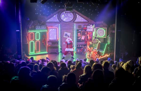 Santa's live show at Santa's Winter Wonderland
