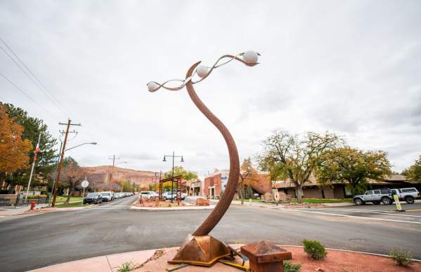 Moab’s easiest trail: the outdoor sculpture trail!