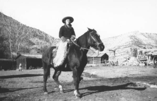 Moab History: The historic cowgirls of the Indian Creek Cattle Co.