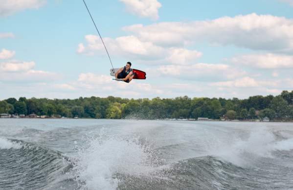 Learn How to Wakeboard & Wakesurf in Lake Norman