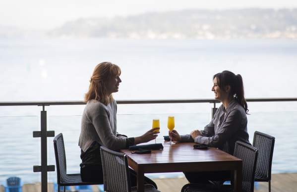 2 women enjoying drinks at Water's Table