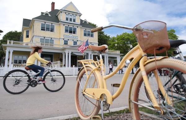 Choosing Where to Stay on Mackinac Island: B&B’s, Condos, Cottages & Homes, Hotels or Resorts