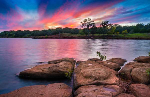 Edmond in August: The Weekend Arcadia Lake Stops Being a Backyard