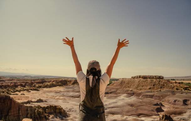 8 Epic Solo Trips in Wyoming for Every Type of Traveler