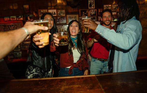 9 Historic Wyoming Bars: Old West Saloons Worth the Detour