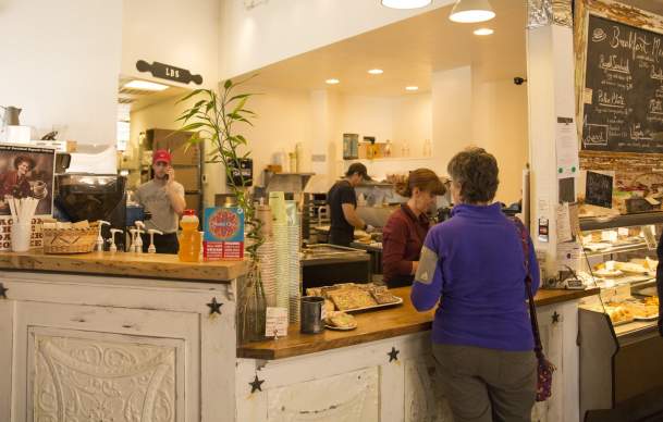 How to Support Local Businesses & Communities While Traveling in Wyoming