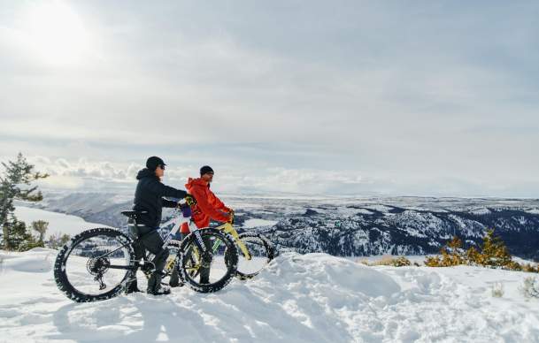 How to Enjoy Wyoming’s State Parks in the Winter