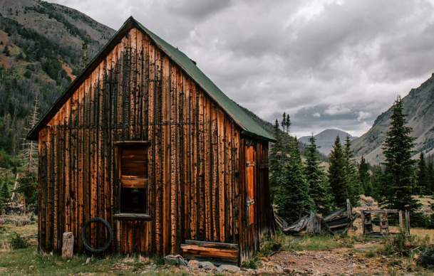 8 Wyoming Ghost Towns You Need to Explore