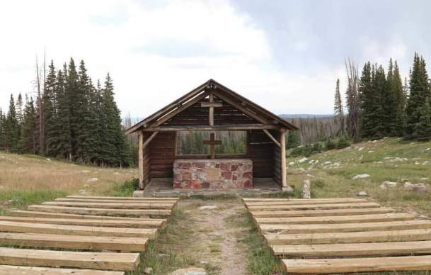 8 Best Spots for a Wyoming Elopement