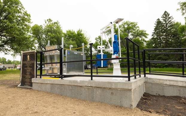 Wheelchairs & Walleyes Lift