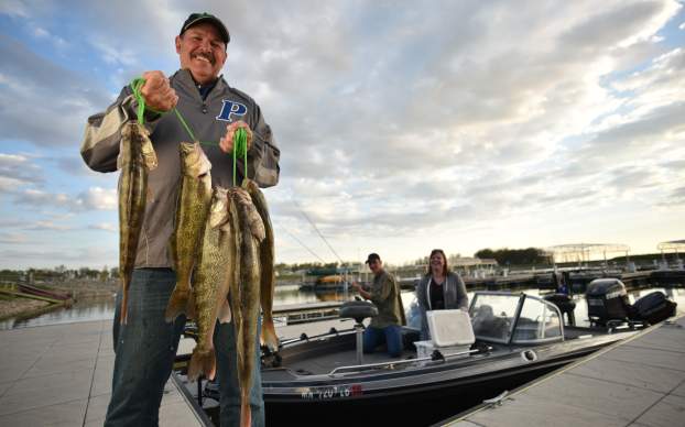 Walleye Stringer Devils Lake