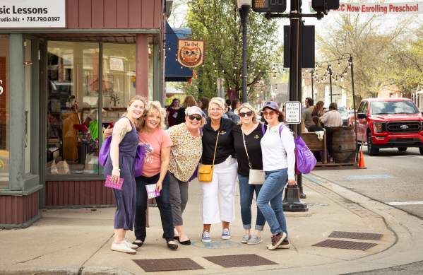 Group of women at the Milan Wine Walk
