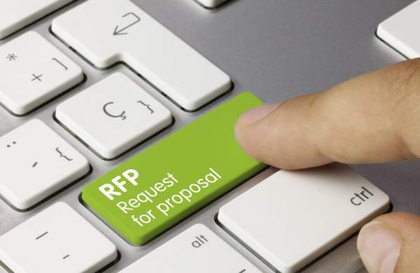 Computer keyboard with RFP button