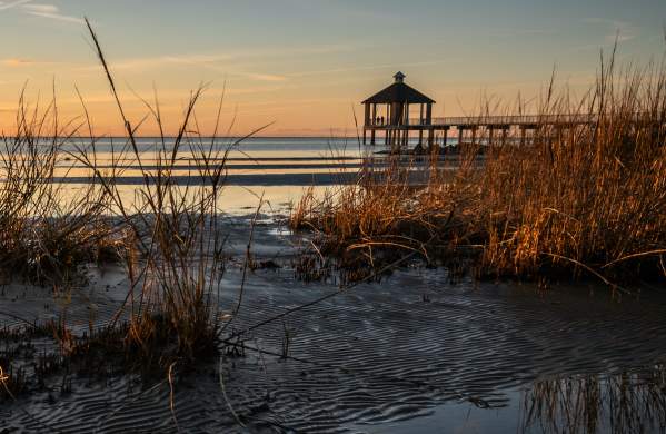 Lake Pontchartrain from the Mandeville shore, photo by Pamela Wertz for Shutterstock