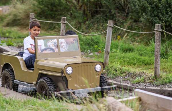 Mini Jeeps at Avon Valley Adventure Park - credit Avon Valley Adventure Park