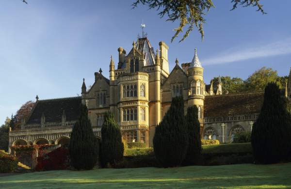 Best day trips west of Bristol