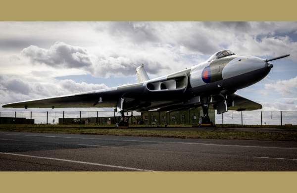 Vulcan returns to sentry duty at RAF Waddington